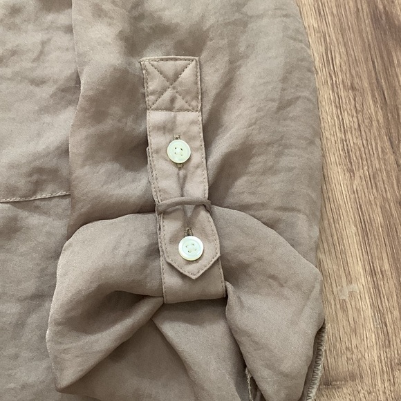 Loft blouse, Size XSP - Picture 7 of 7